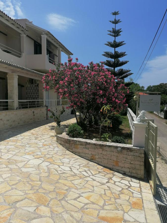 Makis Apartments 아릴라스 외부 사진